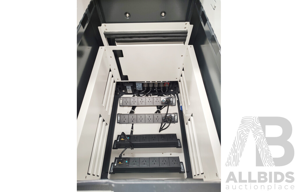 PC Locs (Carrier 20) Carrier Charger Cart