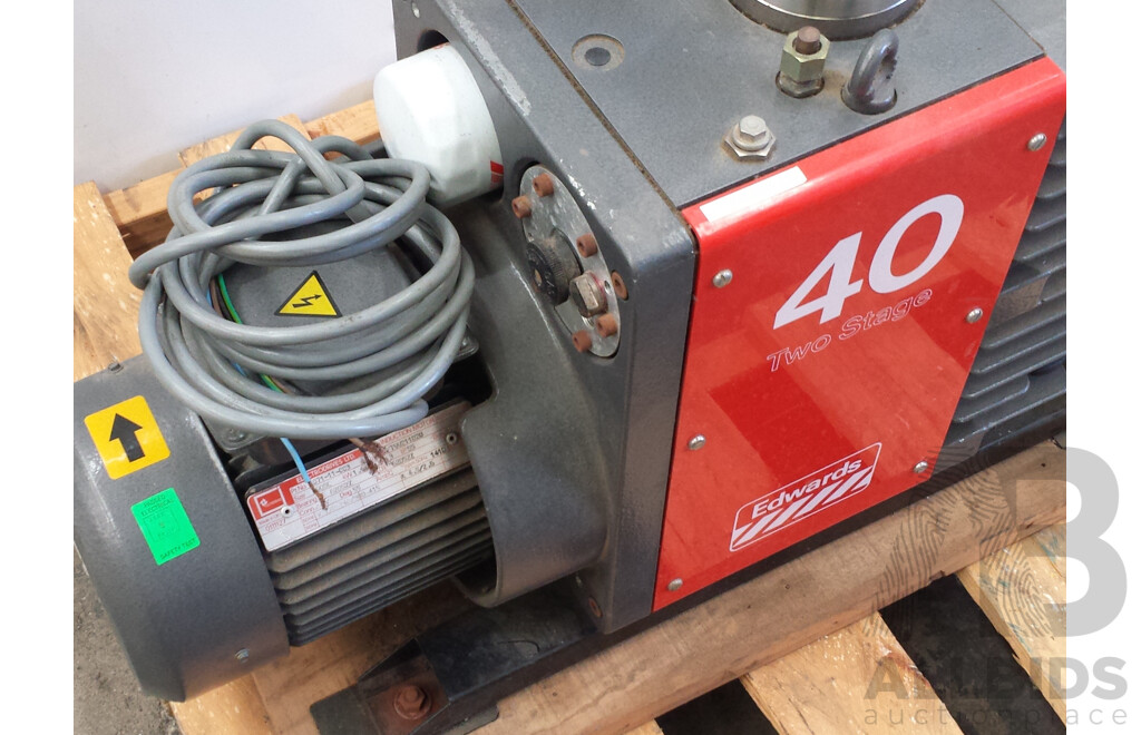 Edwards E2M40 Rotary Vane Dual Stage Mechanical Vacuum Pump