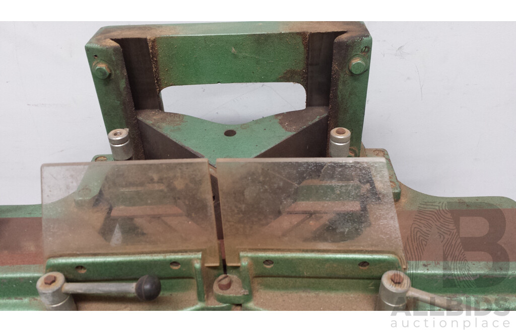 Rammefabriken Jyden Miter Frame Cutter