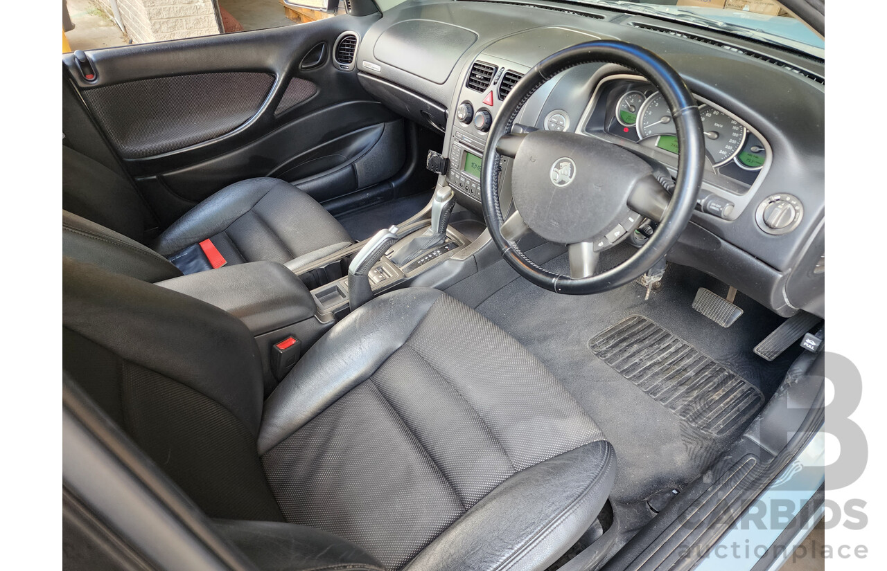 4/2006 Holden Commodore SVZ VZ MY06 4d Sedan Metallic Silver 3.6L