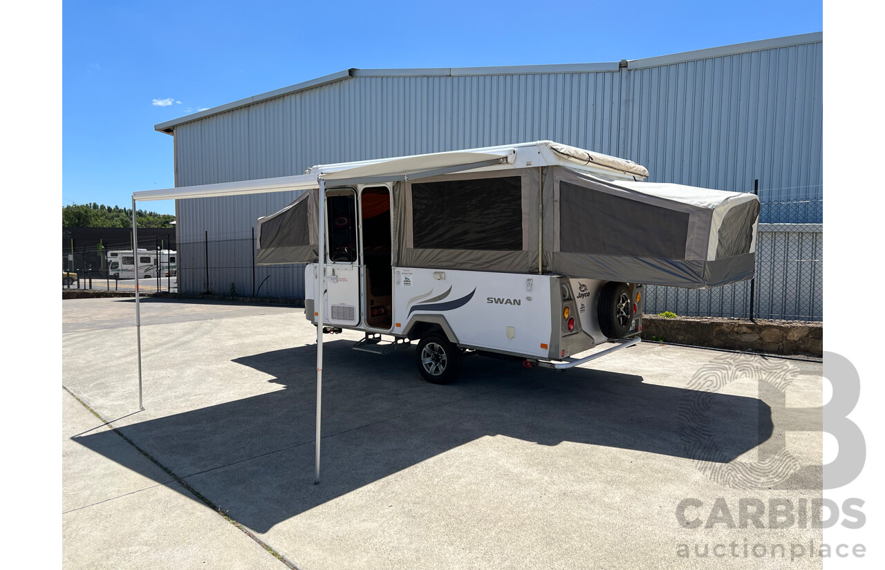 04/2013 Jayco Swan Popup Caravan