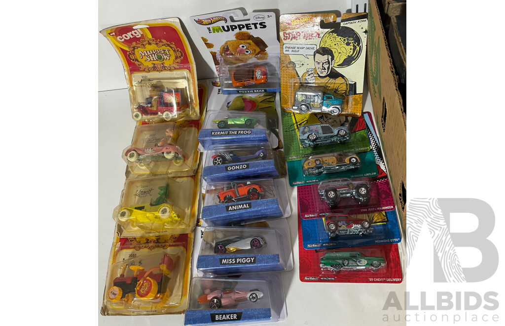 Large Collection of Star Trek Hotwheels, the Muppets Hotwheels and Corgi Muppet Model Cars