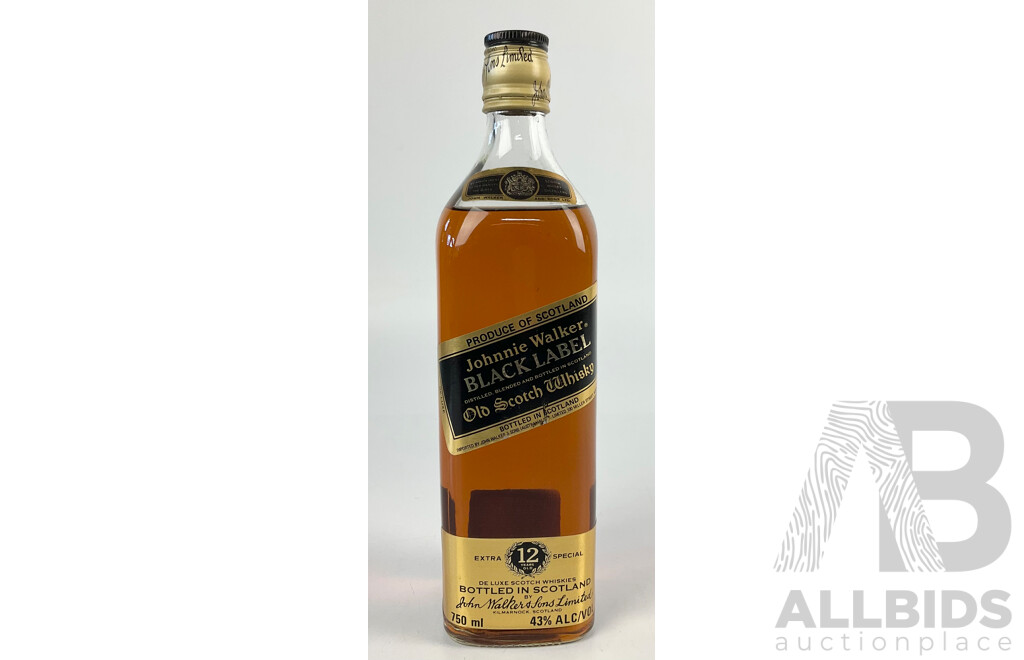 Johnnie Walker Black Label 12 Years Old Old Scotch Whisky, 750ml Bottle