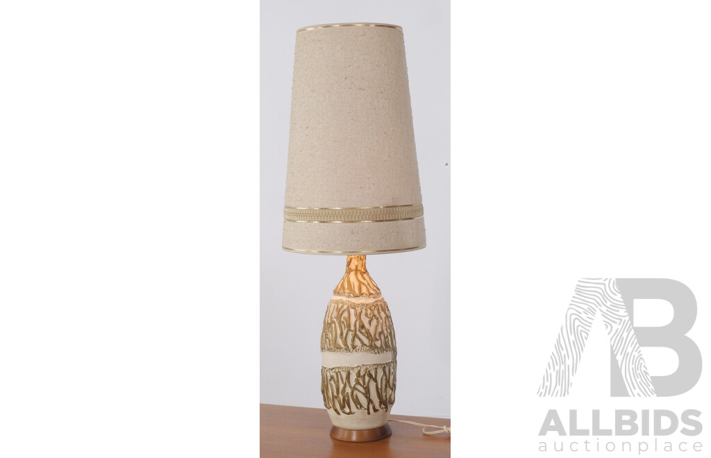 Mid-Century Textured Ceramic Based Table Lamp with Tall Conical Lamp Shade