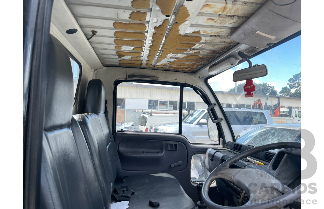 CP 6/2001 Nissan Altas H41 Truck Black 3.0L - 1993 Build