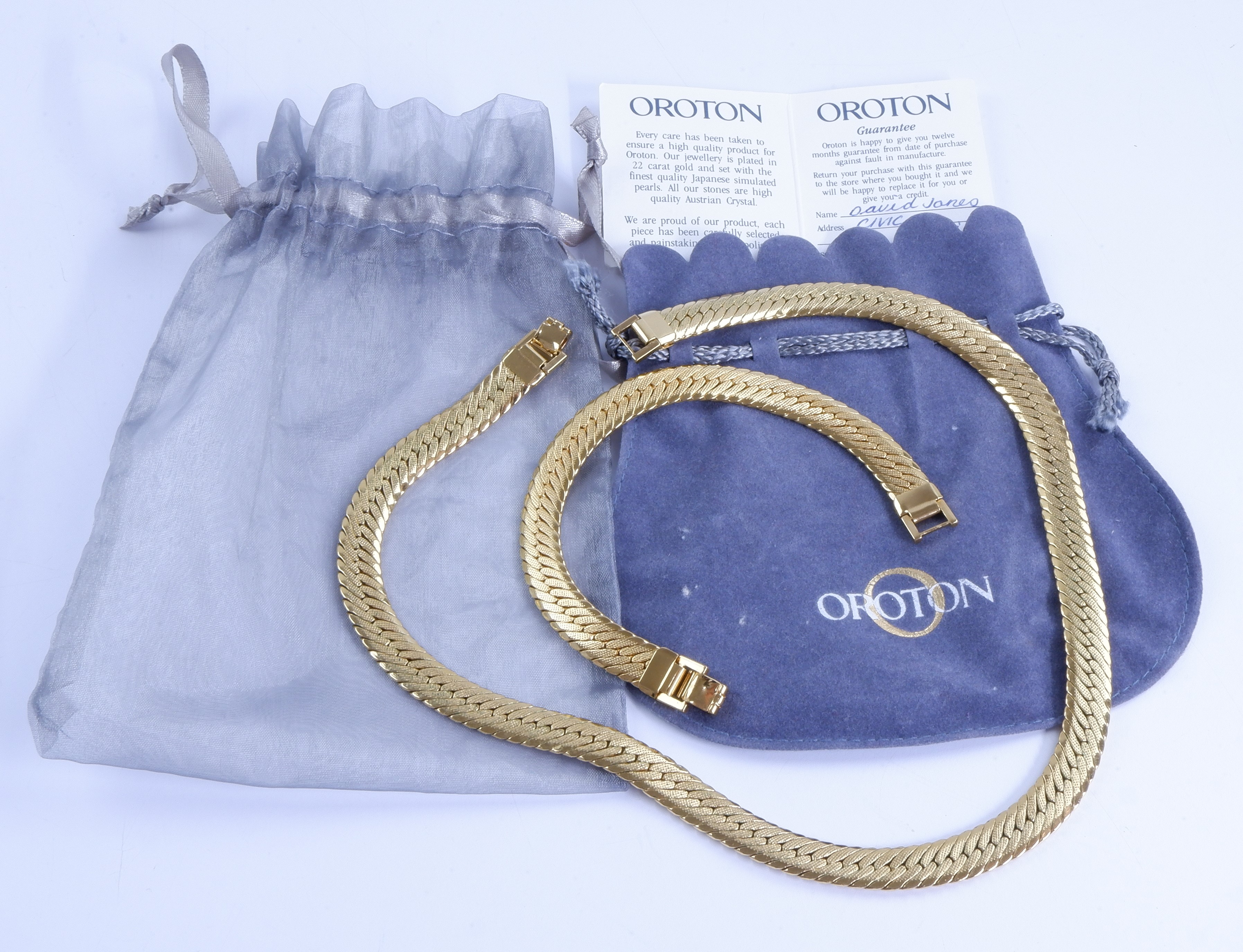 Vintage oroton store jewellery