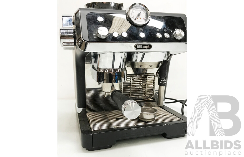 DeLonghi (EC9355-BM) La Specialista Prestigio Coffee Machine