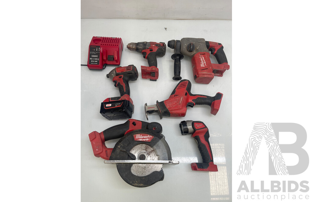 Milwaukee 6 Piece 18 V Cordless Tool Set