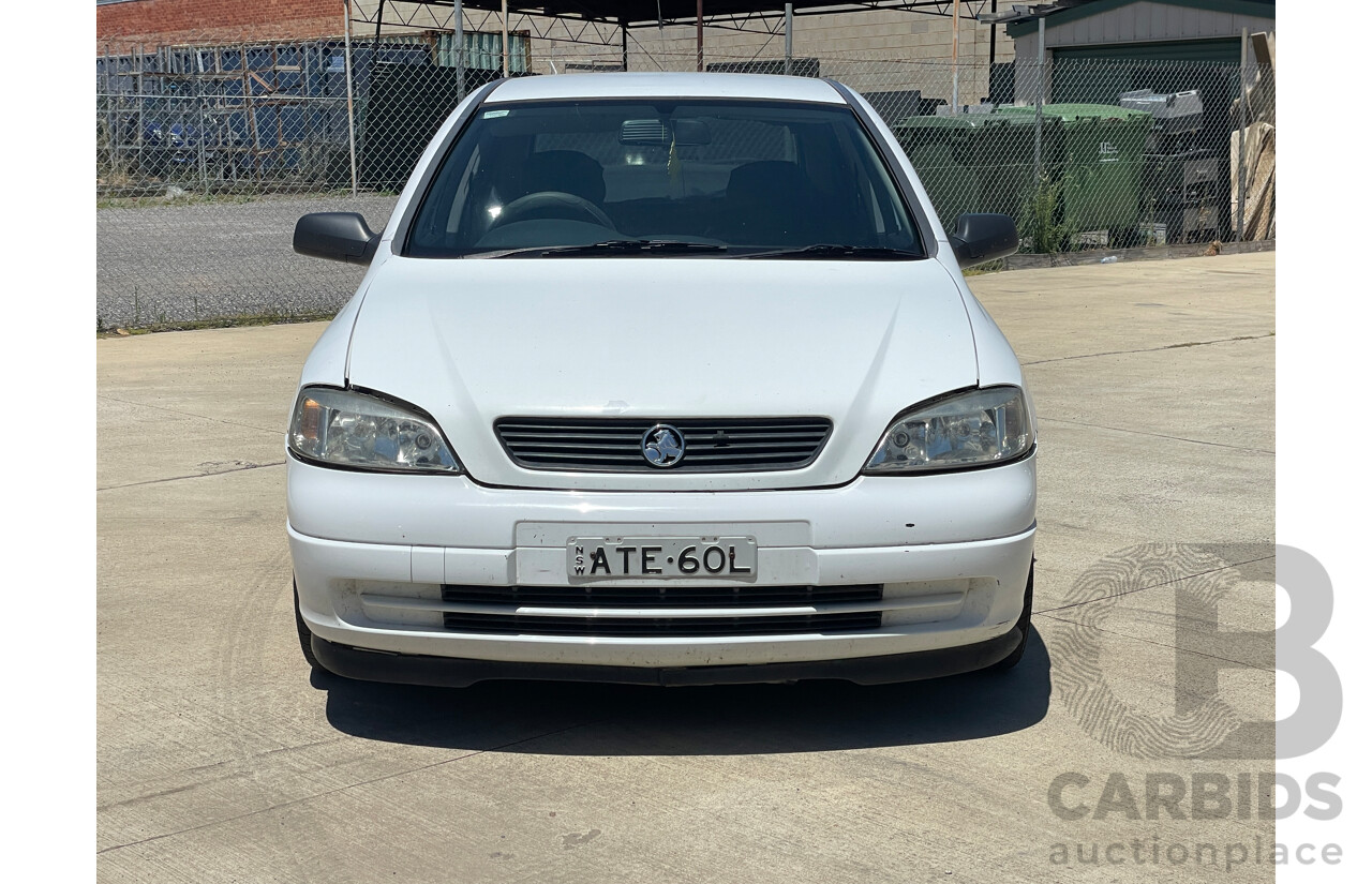 2/2005 Holden Astra Classic TS 5d Hatchback White 1.8L