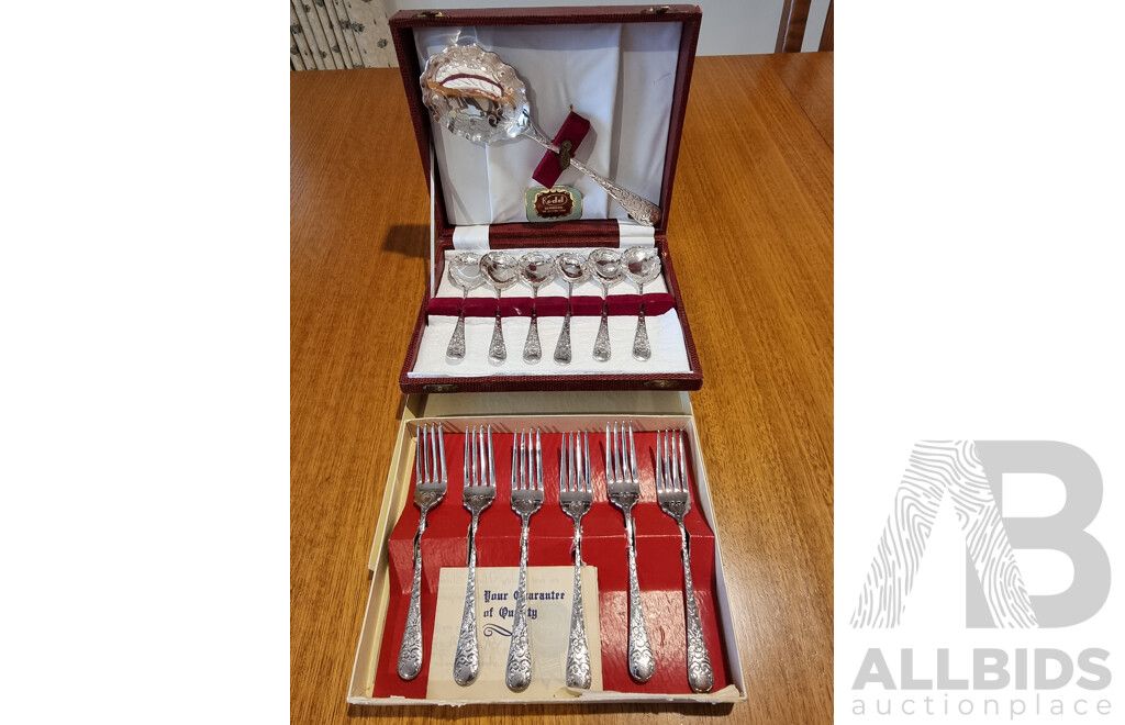 Silverplated (EPNS) Dessert Spoons with Server Set and Cake Forks by RODD Australia