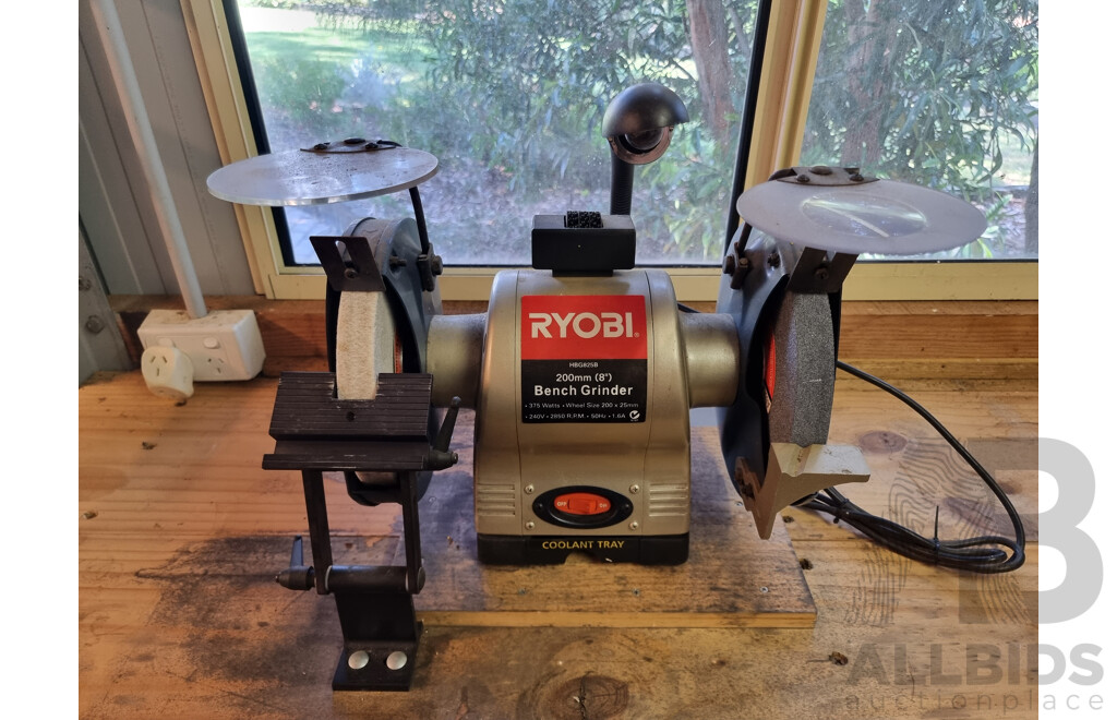 Ryobi HBG825B 200mm Bench Grinder