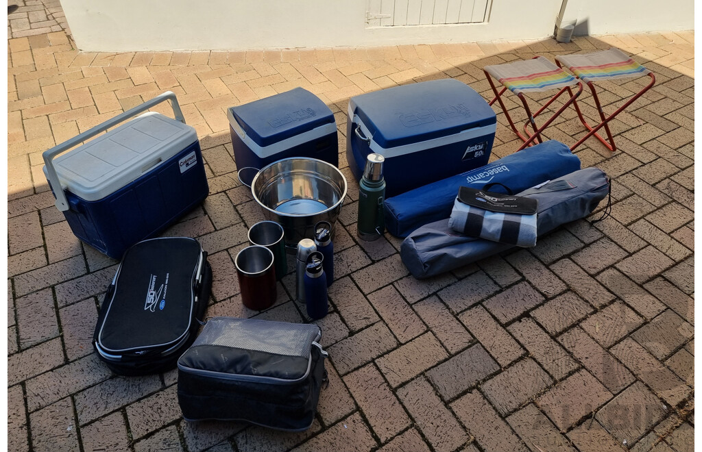 Collection of Picnicking and Camping Equipment - Includes Ford FPV 50th Anniversary Picnic Basket & Blanket and Others