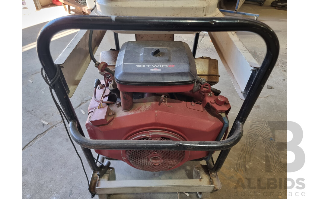 Modra Engineering Generator Fitted With Briggs and Stratton 18HP Engine