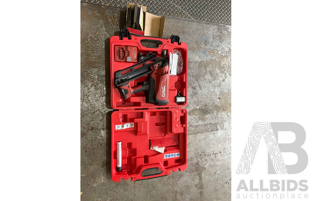 Hilti GX 90-WF Nail Gun With Case