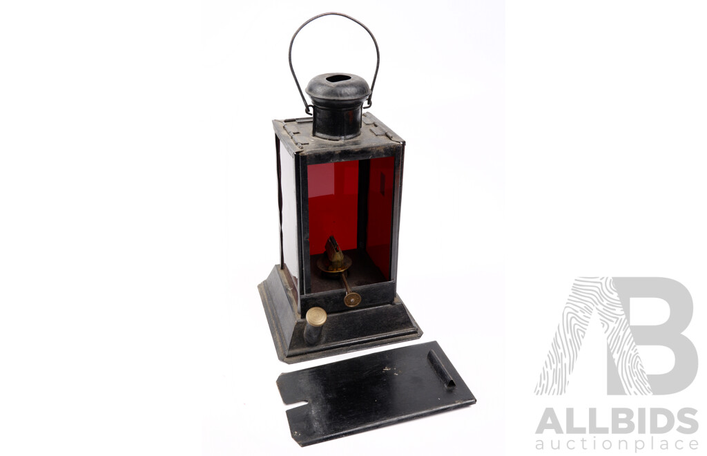 Antique Photographic Darkroom Oil Lamp