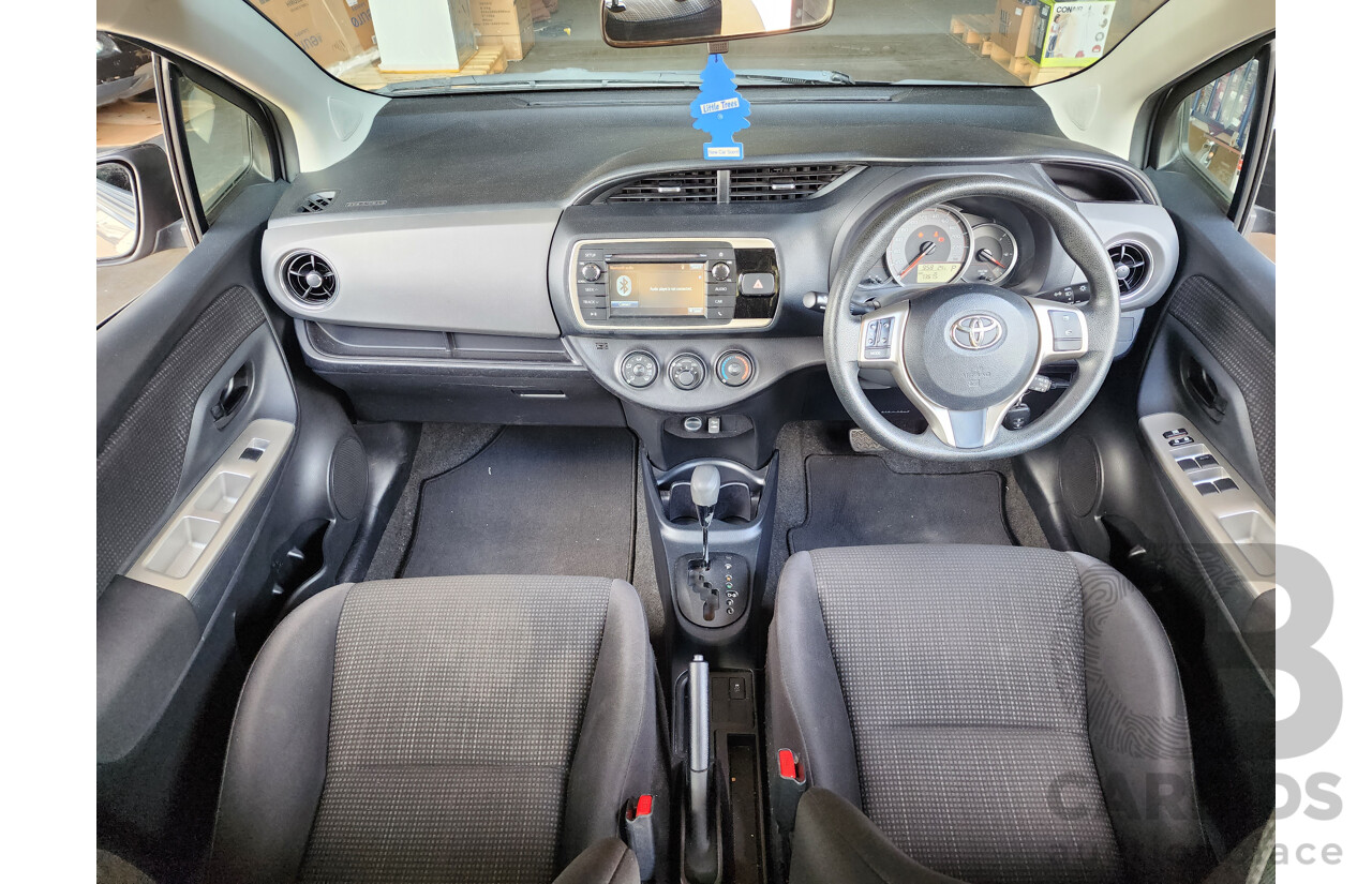 9/2016 Toyota Yaris Ascent NCP130R MY15 5d Hatchback Grey 1.3L
