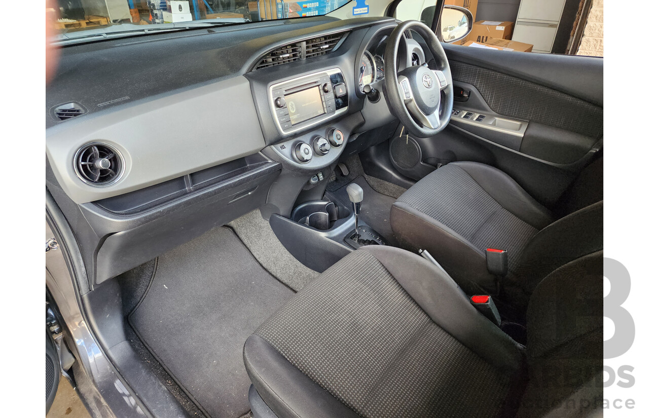 9/2016 Toyota Yaris Ascent NCP130R MY15 5d Hatchback Grey 1.3L
