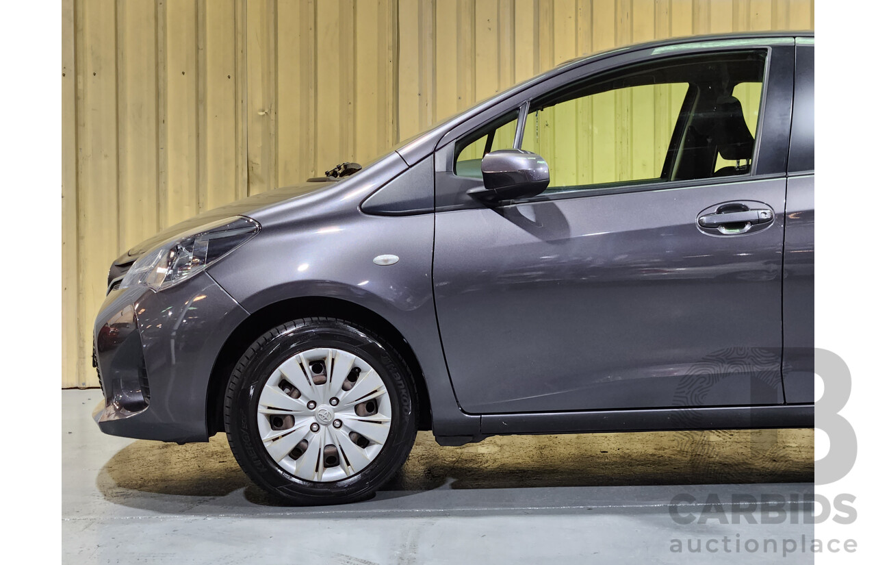 9/2016 Toyota Yaris Ascent NCP130R MY15 5d Hatchback Grey 1.3L