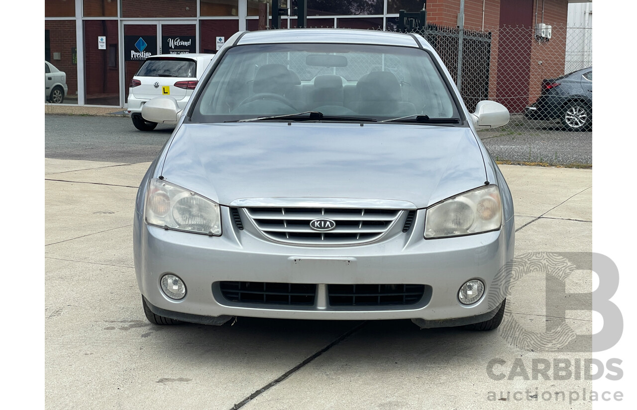 1/2005 Kia Cerato  LD 4d Sedan Silver 2.0L