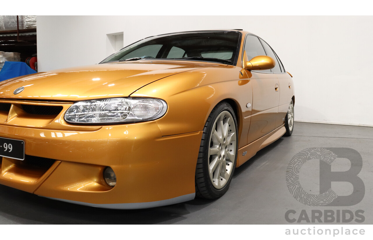 9/1999 Holden HSV SV99 VTII 4d Sedan Hackett Gold 5.7L V8 - Build Number 42/99