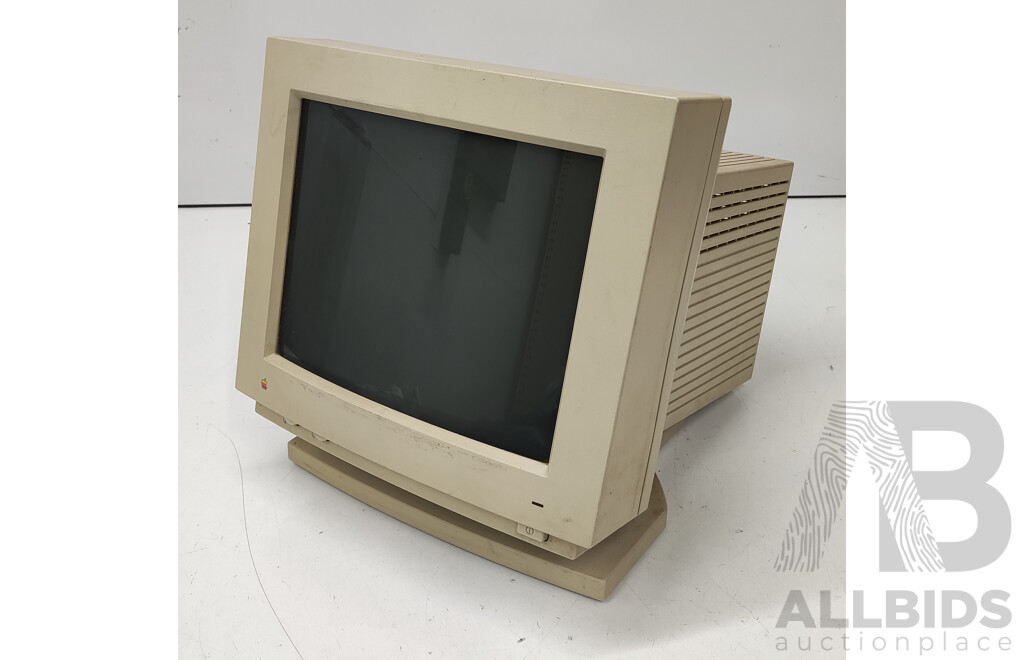 Apple (M1212) Macintosh Triton CRT Colour Display