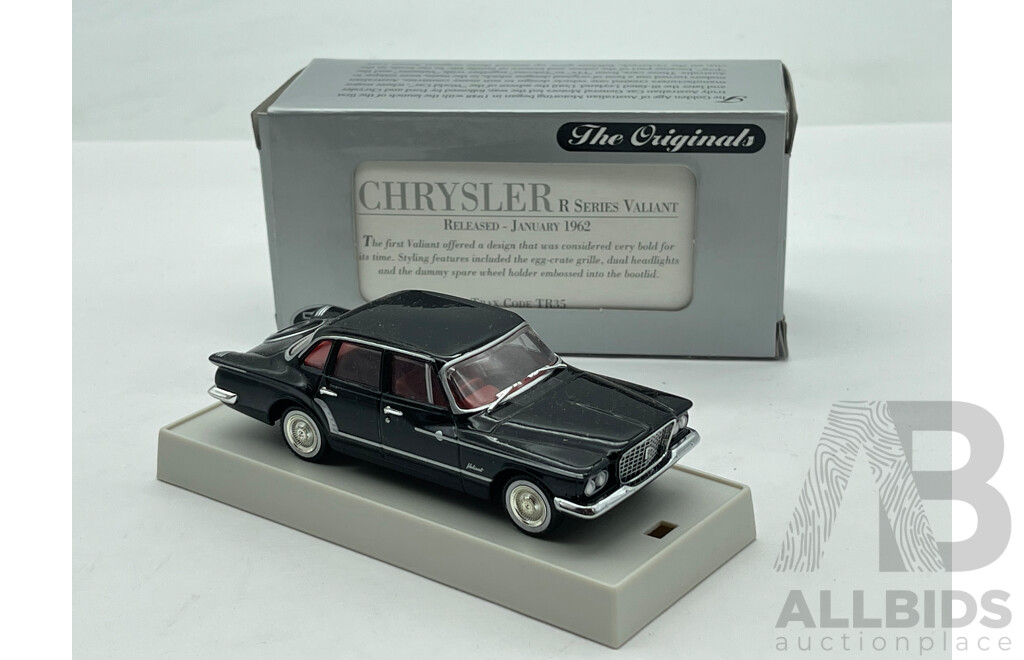 Trax Originals 1962 Chrysler R Series Valiant - 1/43 Scale