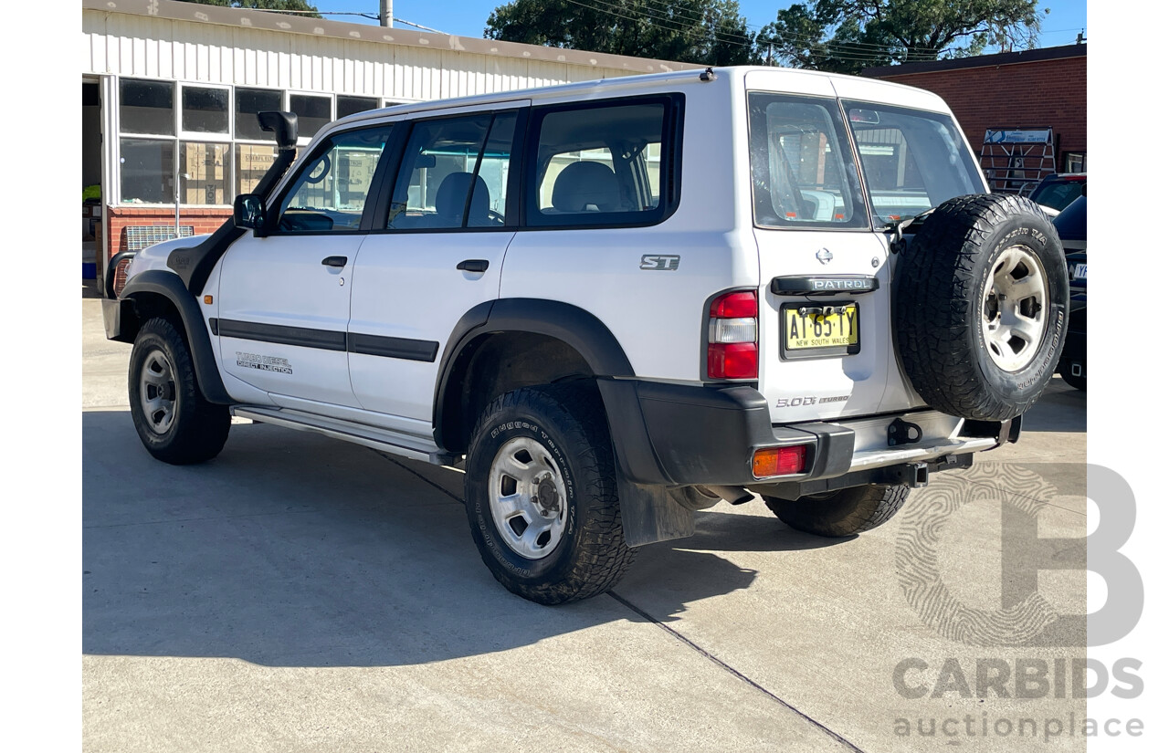 6/2001 Nissan Patrol ST (4x4) GU II 4d Wagon White 3.0L