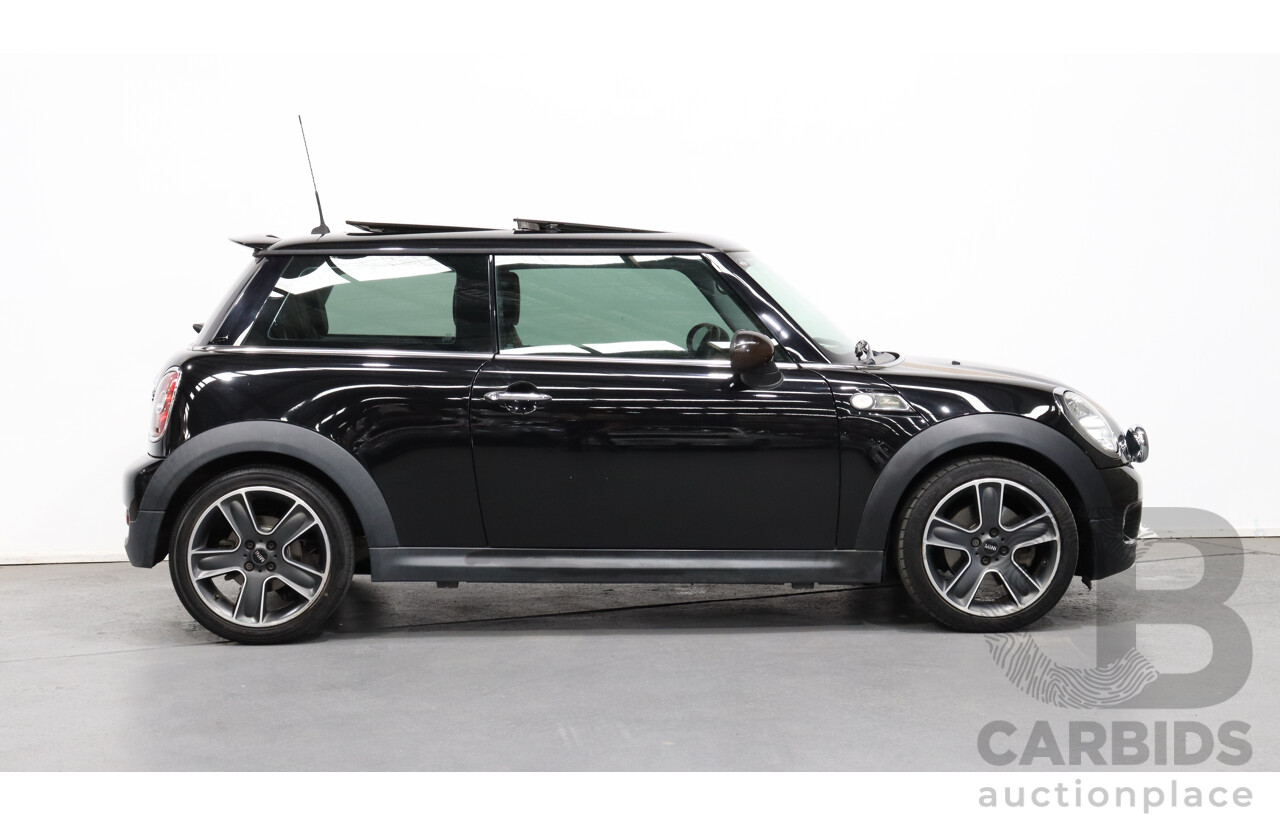 10/2010 Mini Cooper S Mayfair R56 2d Hatchback Black 1.6L Turbo