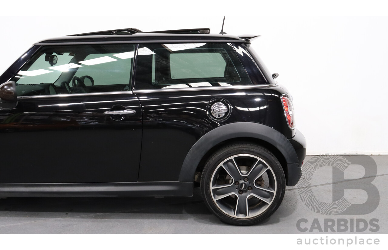 10/2010 Mini Cooper S Mayfair R56 2d Hatchback Black 1.6L Turbo