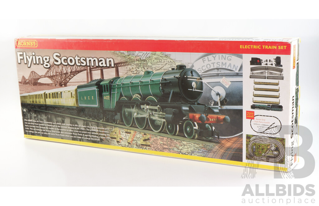 Hornby 00 Gauge Flying Scotsman  Electric Train Set, R1039