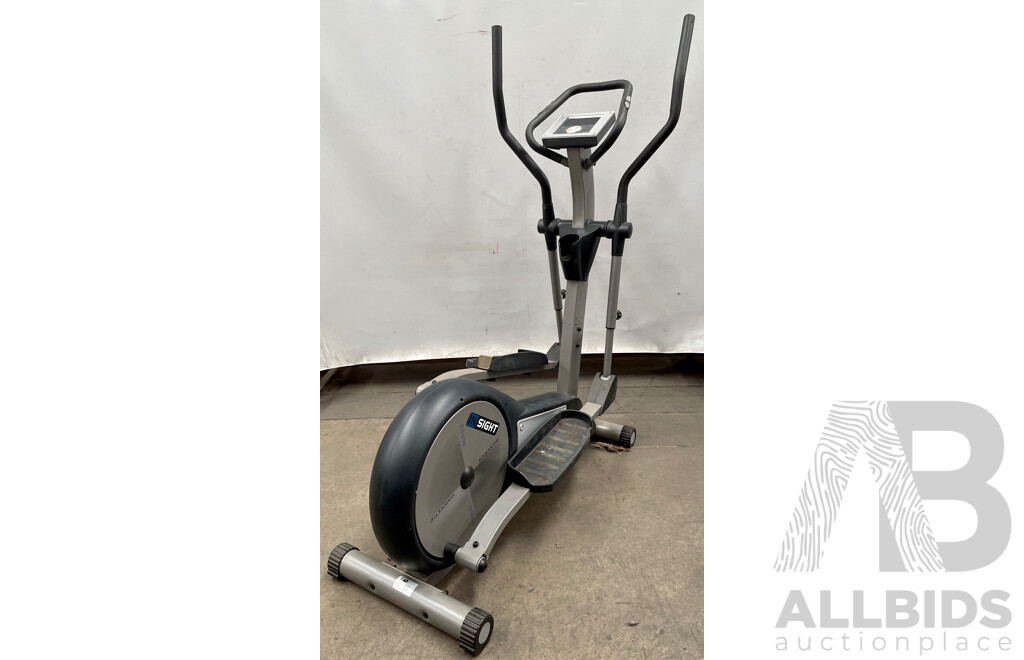 E7000p discount elliptical trainer