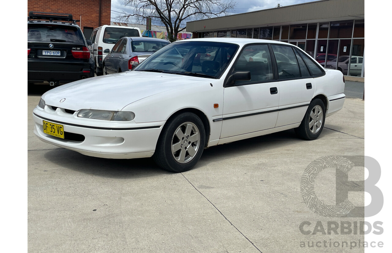 7/1994 Holden Commodore Executive VR 4d Sedan White 3.8L