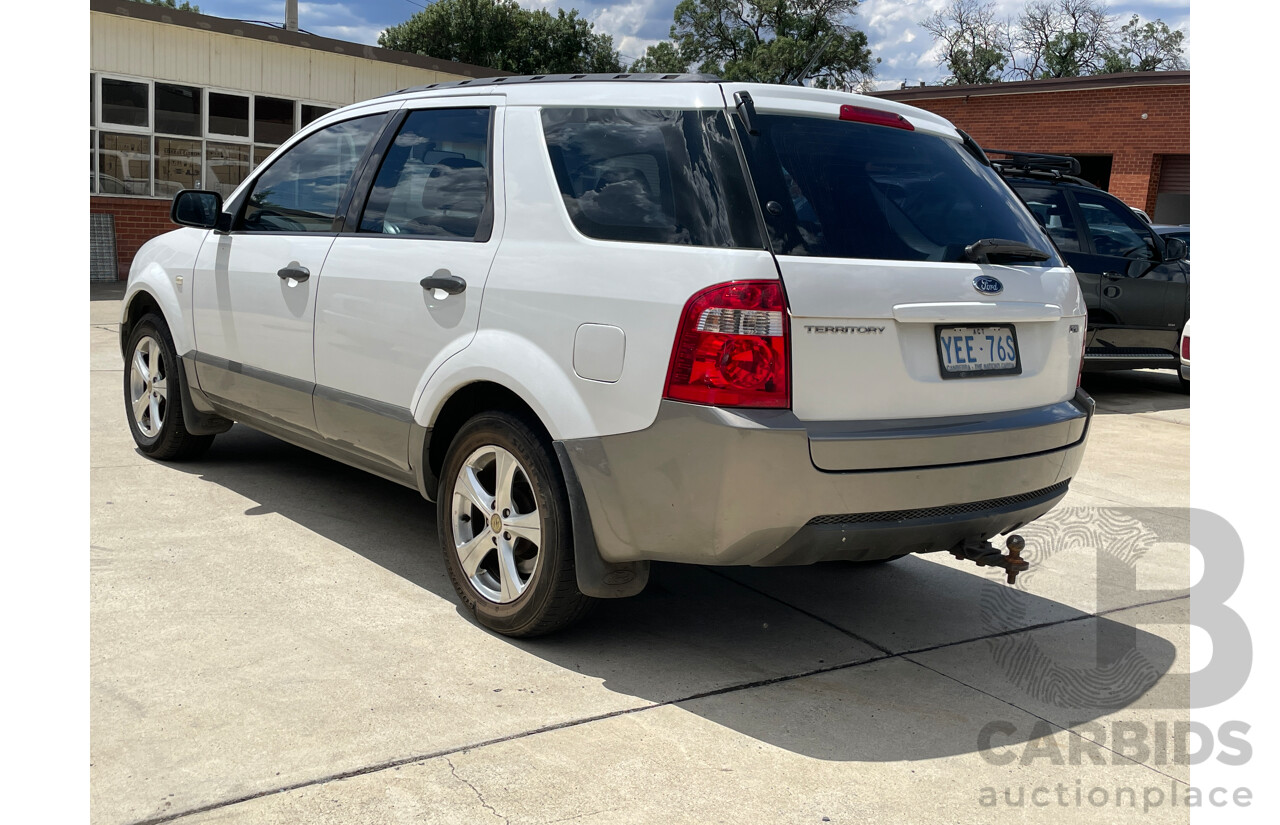 10/2005 Ford Territory TX (rwd) SY 4d Wagon White 4.0L