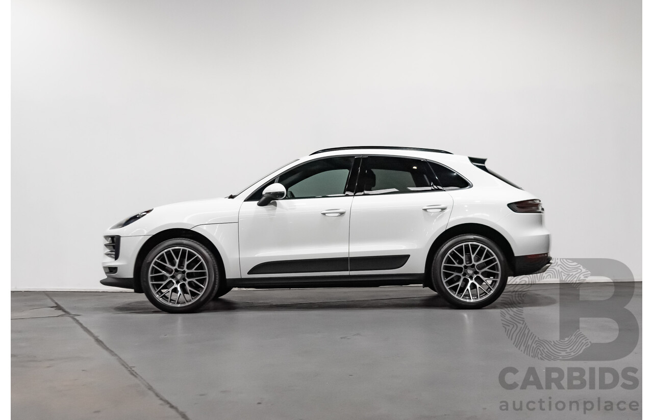 8/2020 Porsche Macan MY20 4d Wagon White 2.0L Turbo