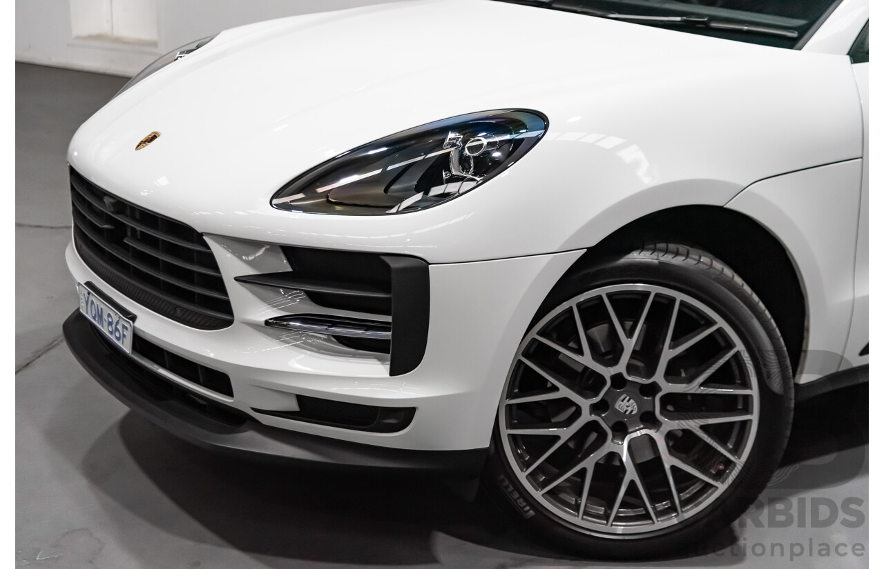 8/2020 Porsche Macan MY20 4d Wagon White 2.0L Turbo