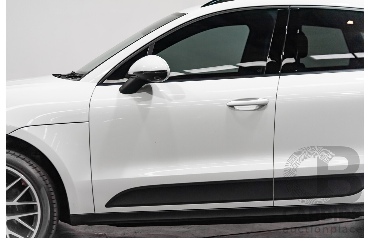 8/2020 Porsche Macan MY20 4d Wagon White 2.0L Turbo