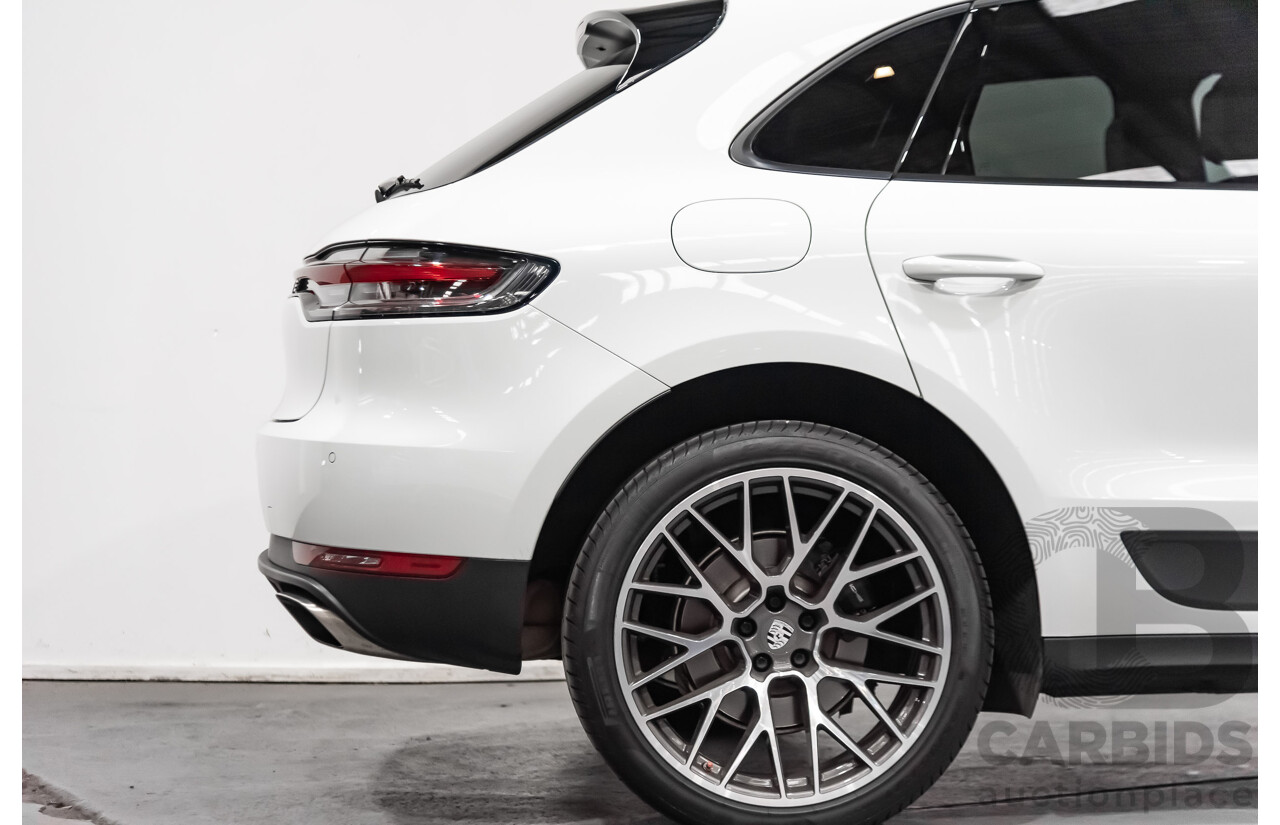 8/2020 Porsche Macan MY20 4d Wagon White 2.0L Turbo