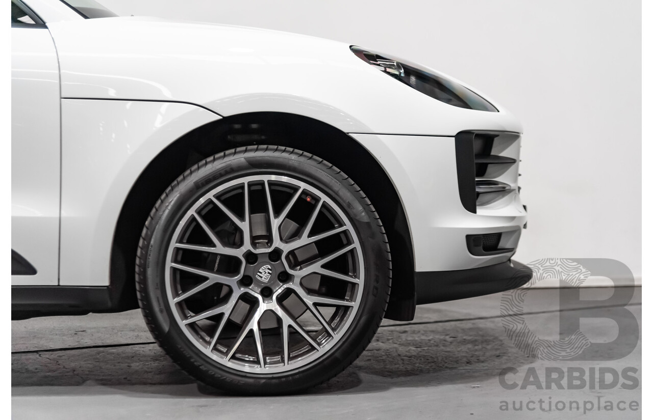8/2020 Porsche Macan MY20 4d Wagon White 2.0L Turbo