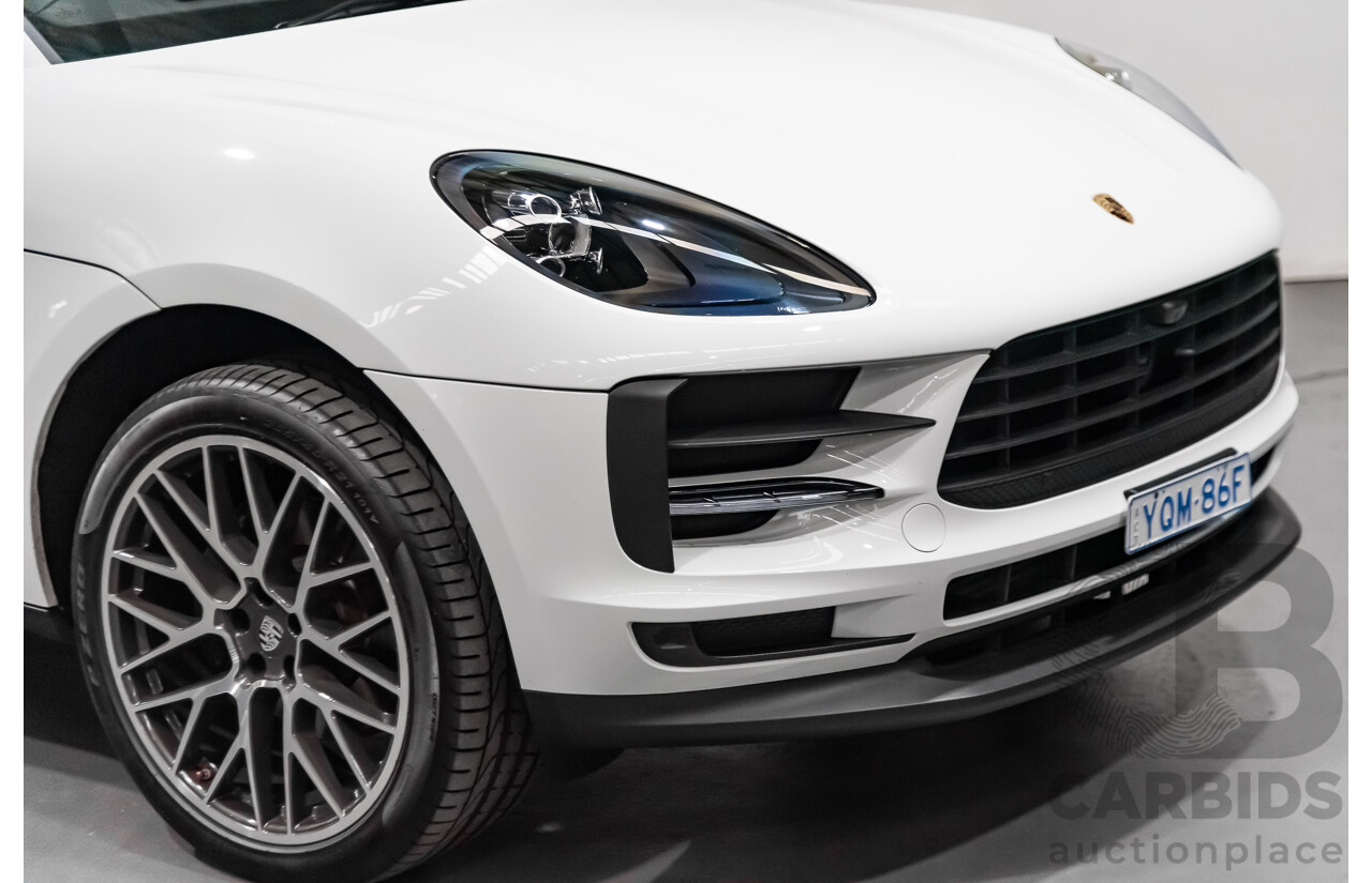 8/2020 Porsche Macan MY20 4d Wagon White 2.0L Turbo