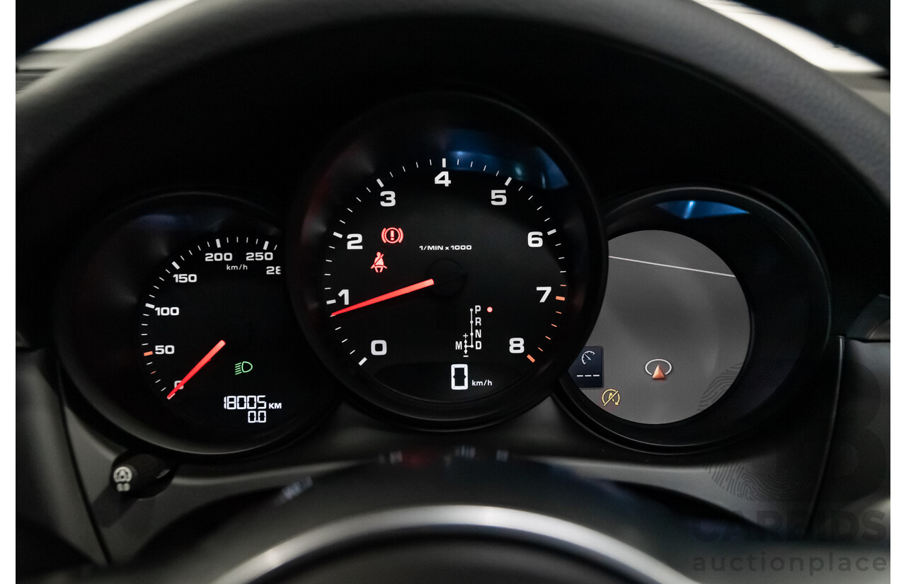 8/2020 Porsche Macan MY20 4d Wagon White 2.0L Turbo