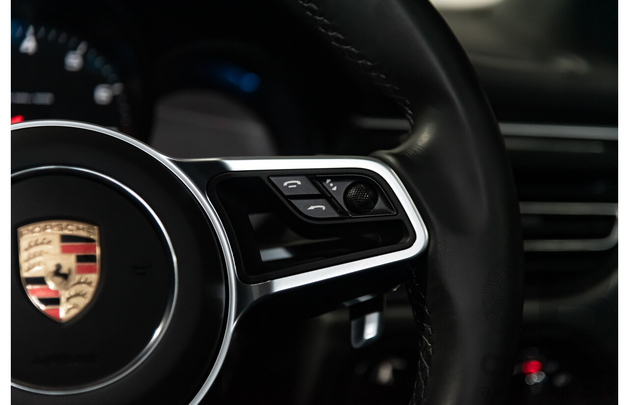 8/2020 Porsche Macan MY20 4d Wagon White 2.0L Turbo