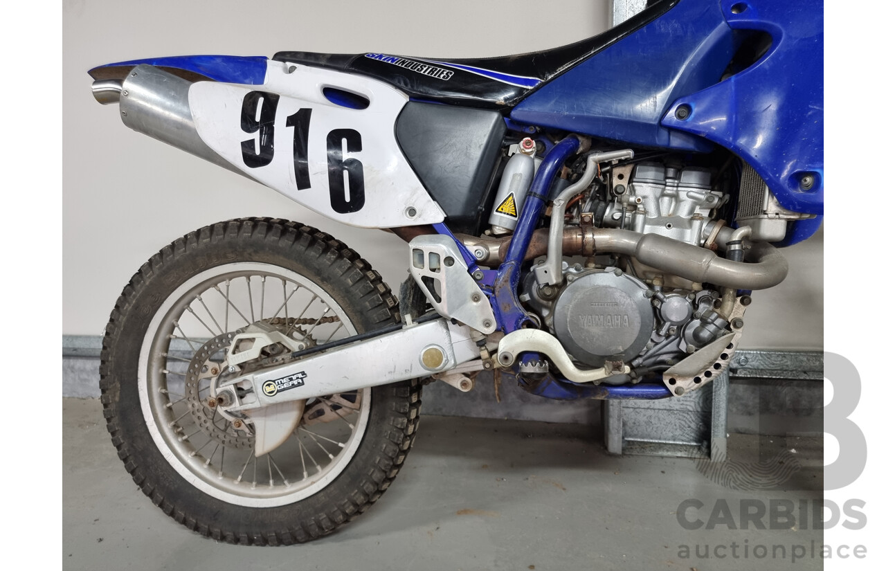 2000 Yamaha YZ426 Motorcycle - VIN: JYACJ01C5YA002024