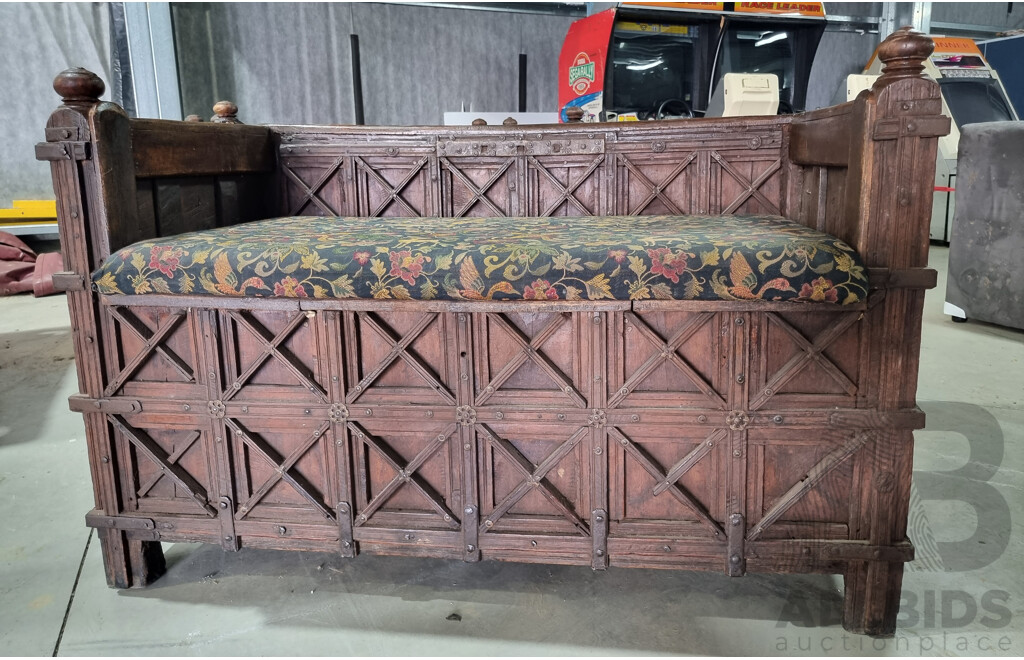 Medieval Style Pub Bench Seat - Timber