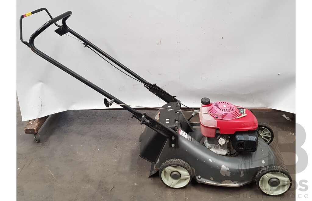 Honda 18 Inch Buffalo Buck Lawn Mower