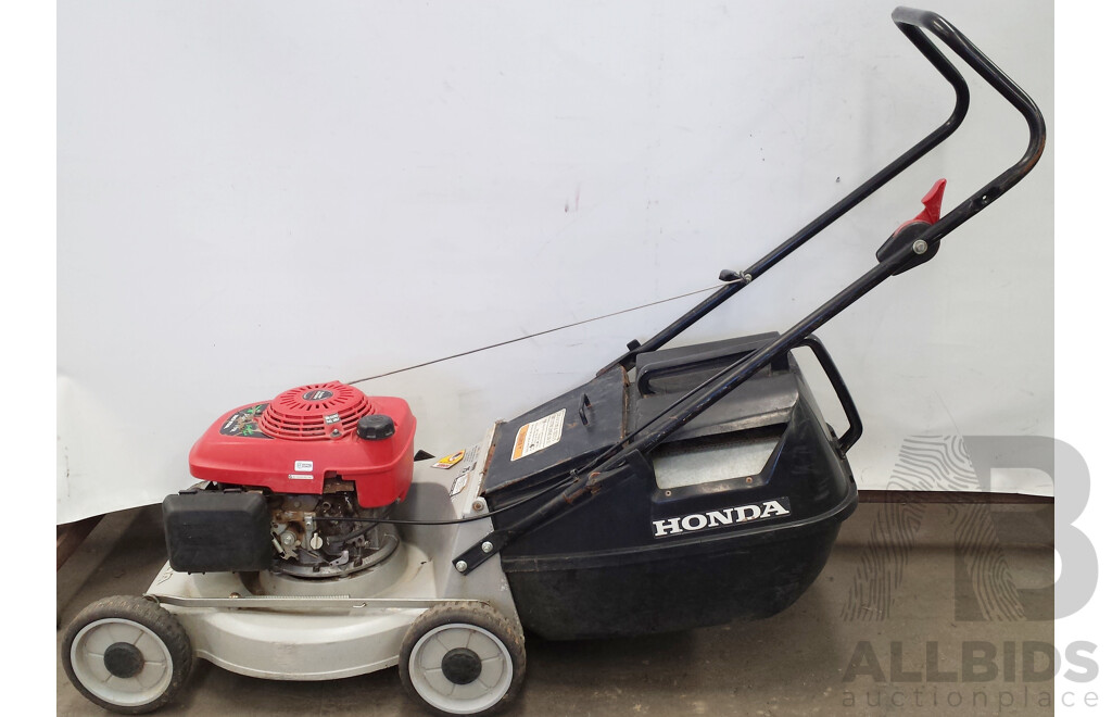 Honda Buffalo Buck Easy Start 160cc Four Stroke Lawn Mower