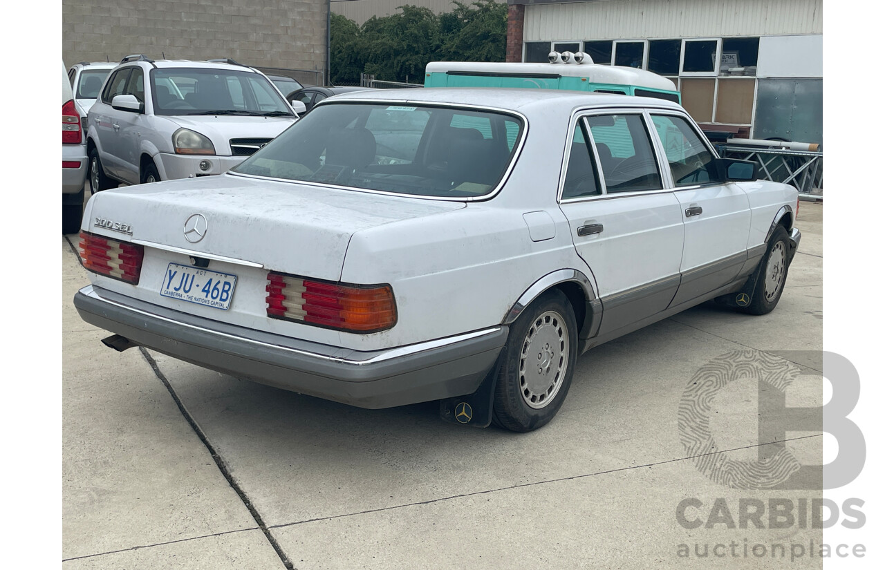 12/1987 Mercedes-Benz 300 SEL W126 4d Sedan White 3.0L