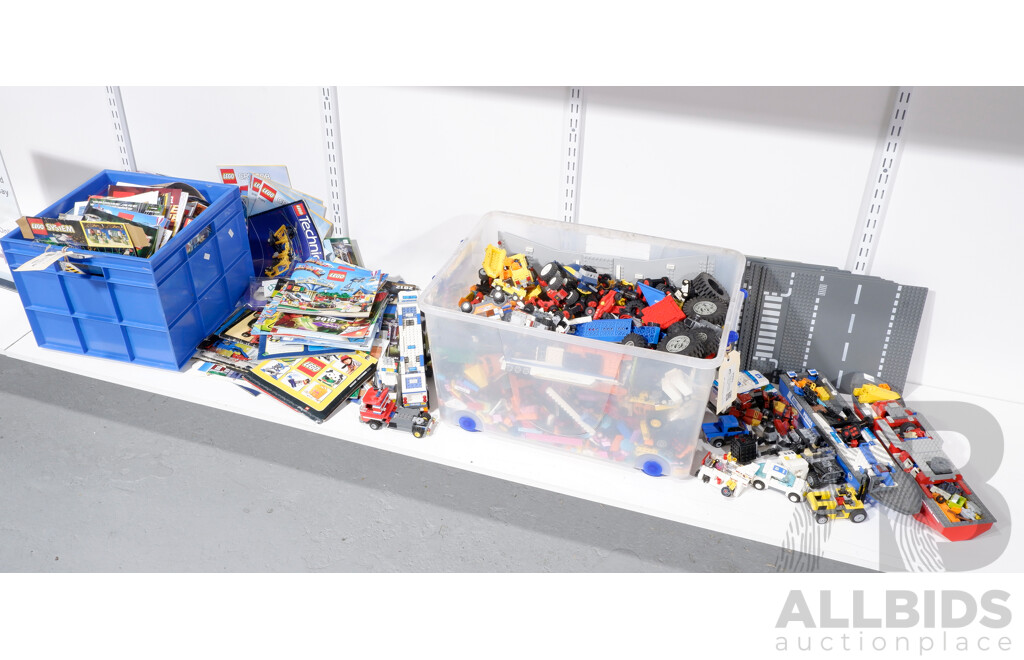 Collection of Approximately 17Kg of Lego & Instruction Manuals Including Ninjago, Lego City, Space Force & More