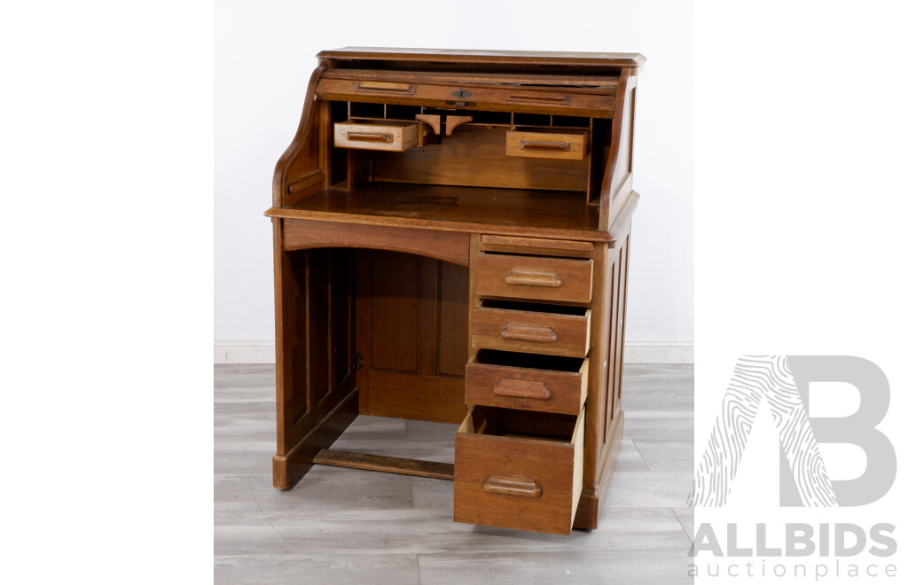 Antique Oak Roll Top 'The Lebus Desk', Early to Mid 20th Century