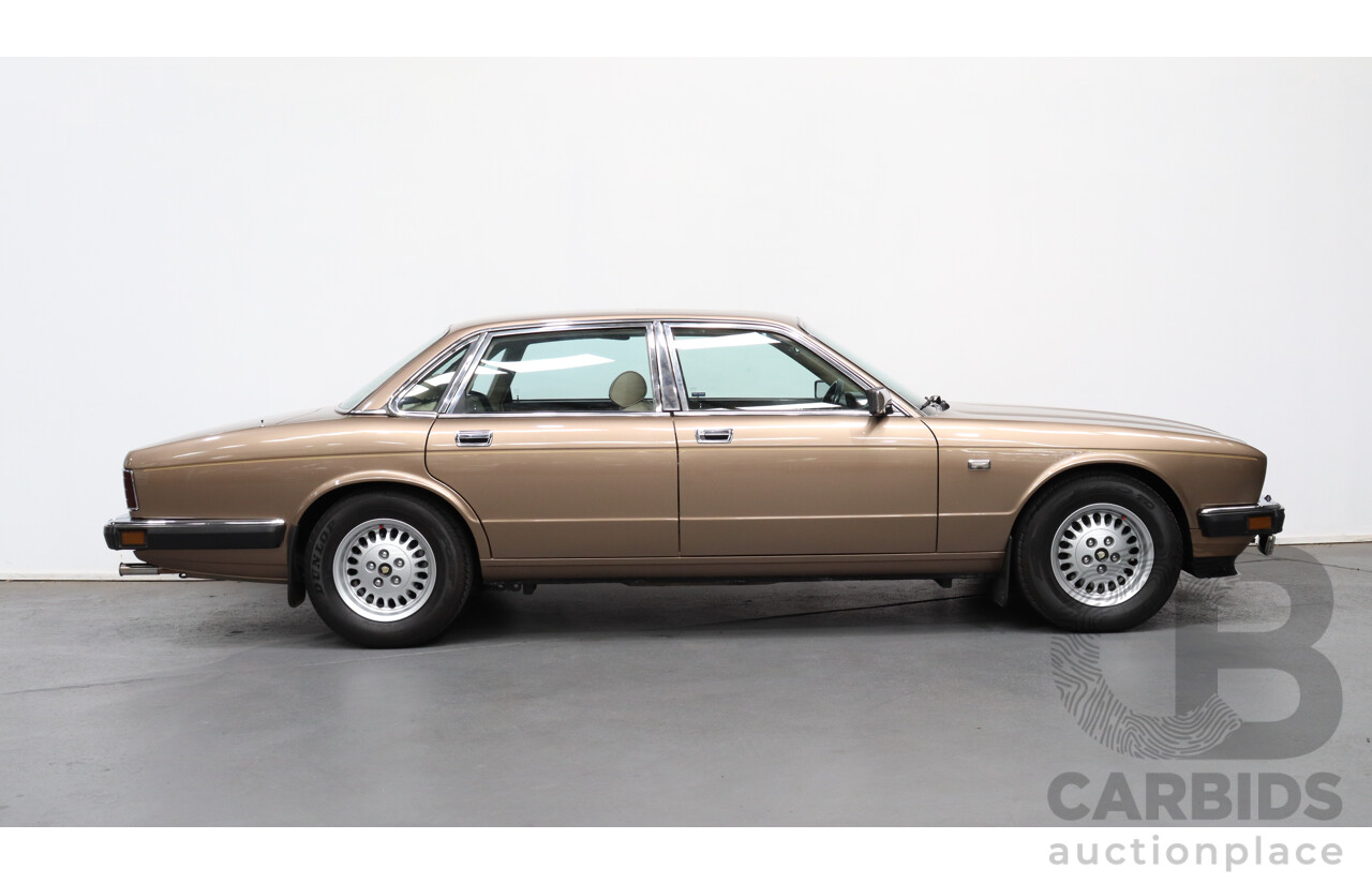 9/1988 Jaguar Sovereign XJ6 4d Sedan Brown 3.6L