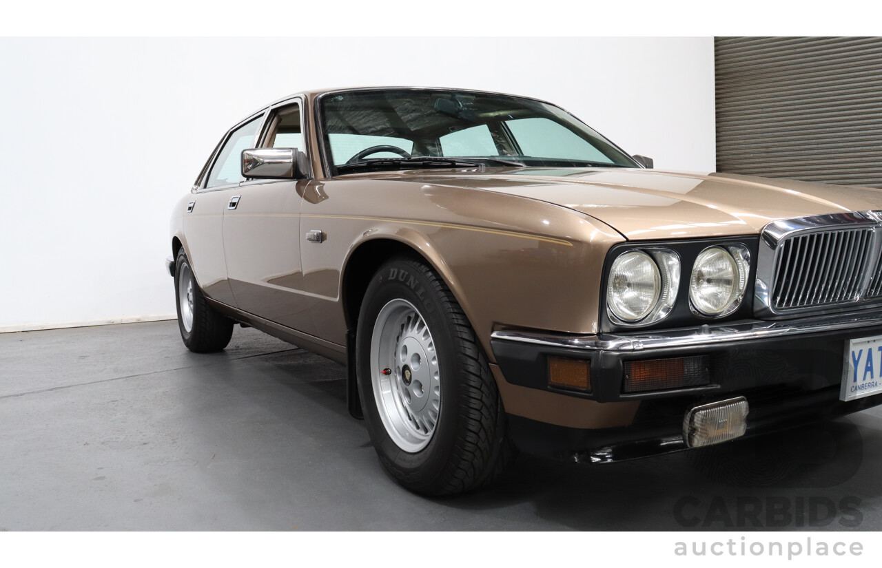 9/1988 Jaguar Sovereign XJ6 4d Sedan Brown 3.6L